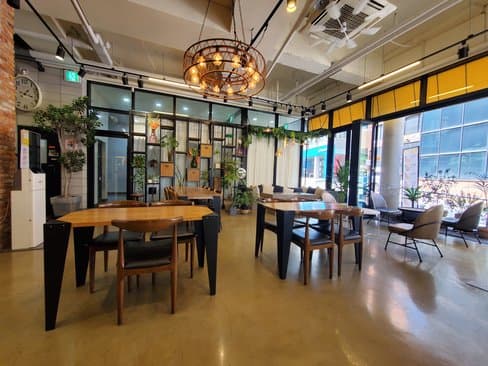 Bliss Garden & Café