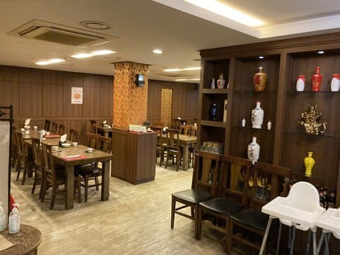 Dongcheonhong Gwanghwamun