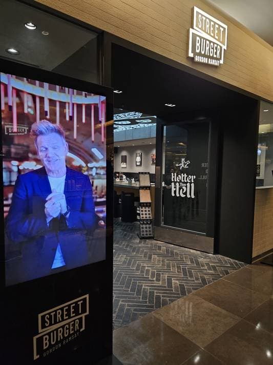 Gordon Ramsay Street Burger - Trade Center