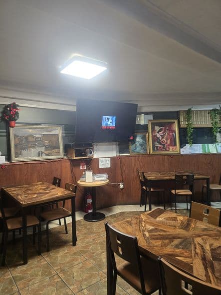 Happy Home Restaurant