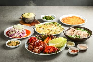 Jokbal Bossam Village