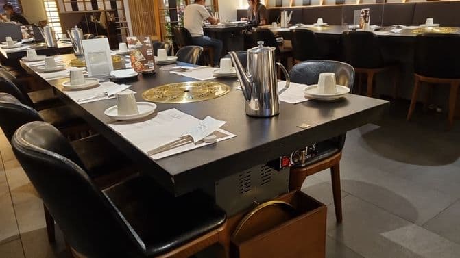 Kyungbokkung Apgujeong Branch