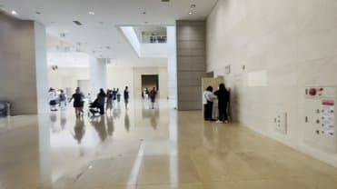 Pagoda, Restaurant by Doore