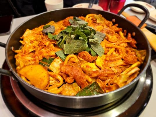 Park's Budae Jjigae Seoul Square Branch