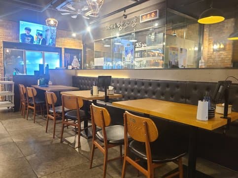 Slow Village Brewery Gangnam Branch